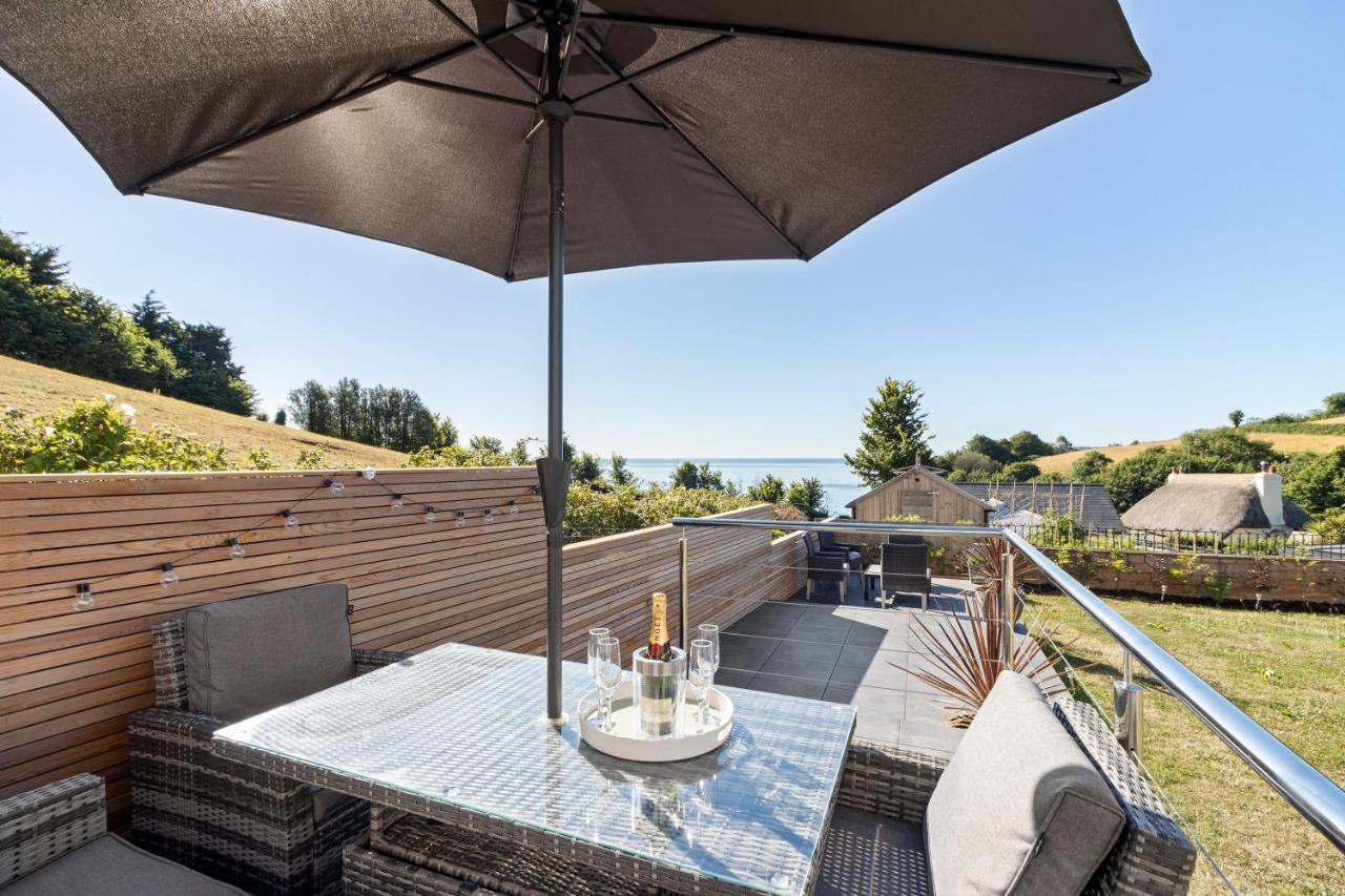 Stunning Coastal Apartment In Maidencombe With Sea Views & Garden Stokeinteignhead Экстерьер фото